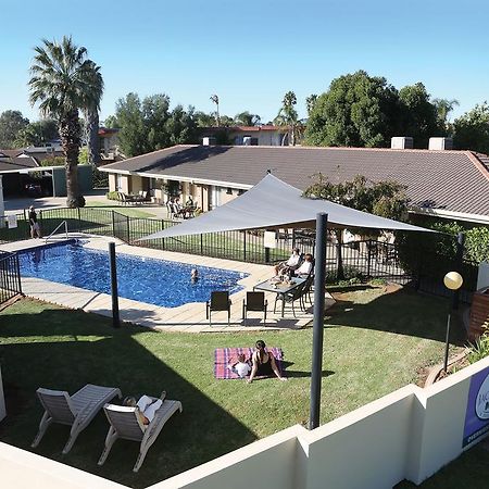 סוון היל Jacaranda Holiday Units מראה חיצוני תמונה